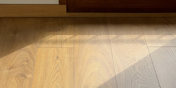 Rehabilitación / Reformas de Pisos en Getafe · Instalación de Parquet, Gres, Porcelánicos y Moquetas